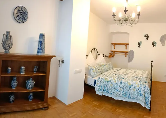 Historischer Winzerverein Boutique Senheim