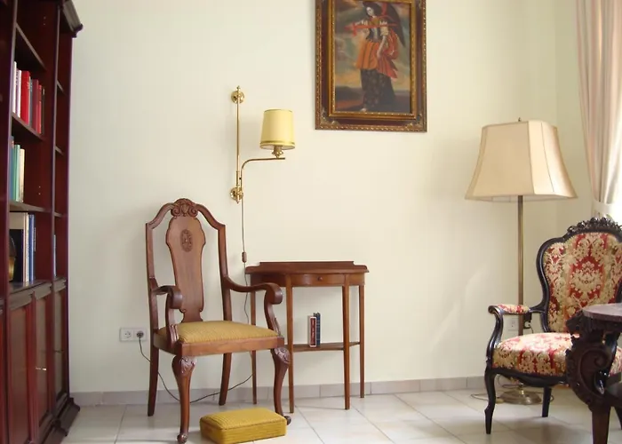 Historischer Winzerverein Boutique 3* Senheim