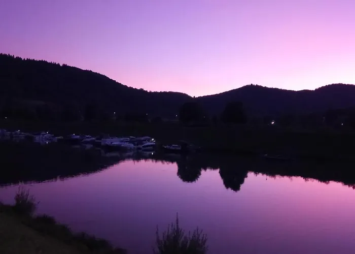 Historischer Winzerverein Boutique Casa de hóspedes Senheim